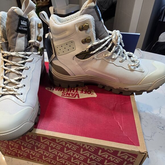 NEW Vans UltraRange EXO Hi GORE-TEX MTE-3 Waterproof Mens Shoe Boot WHITE SZ 8 - Picture 2 of 11